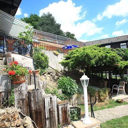 Pension Weinberg Mit Landhaus Nizza Gleisweiler Kültér fotó